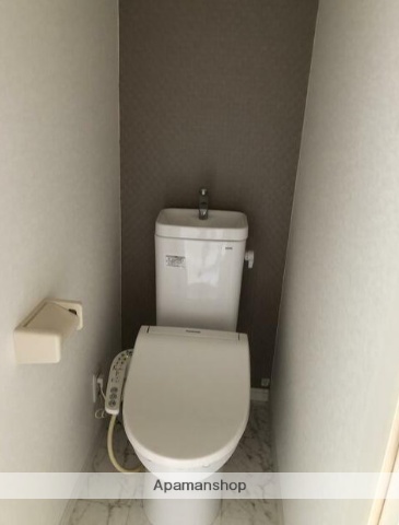 ＪＲ南武線 鹿島田駅 徒歩10分 2階建 築11年のトイレ写真