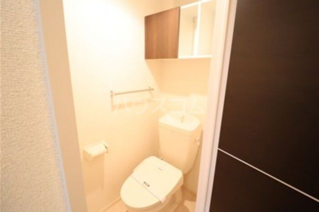 ストラールAのトイレ写真