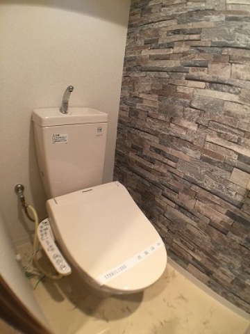 プラウド千里山のトイレ写真