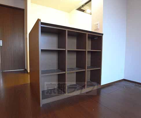 その他部屋・スペース　小物もオシャレに収納