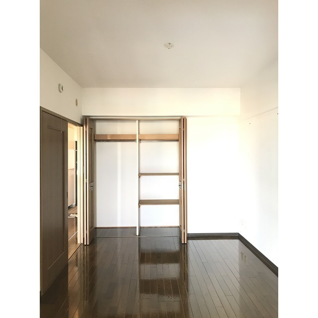 収納　同タイプに部屋の写真になります。