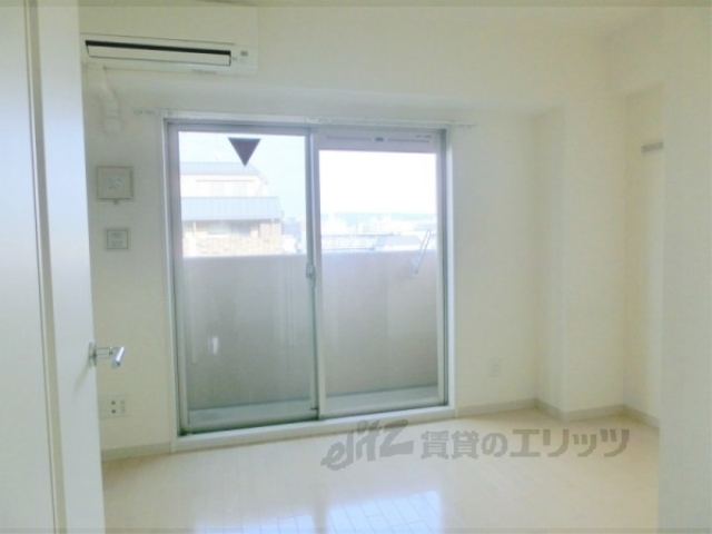 居室・リビング　居室