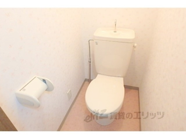 ラルース2のトイレ写真