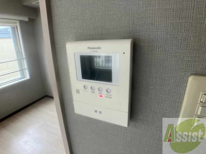 その他設備　インターホンで来客確認ができます。色々な機能が付いています。
