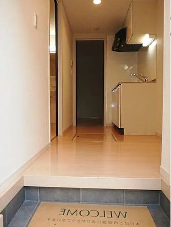 玄関　弊社は都内全域の物件をご紹介可能です！