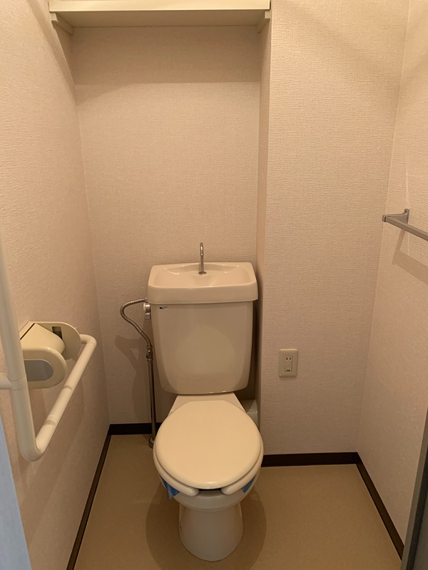 トイレ　別部屋参考
