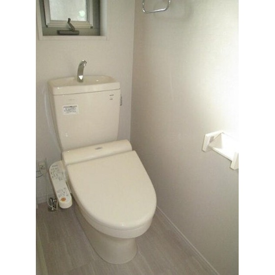 ファイン田中町 B棟のトイレ写真