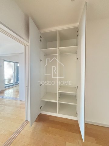 収納　同マンション別部屋：参考写真