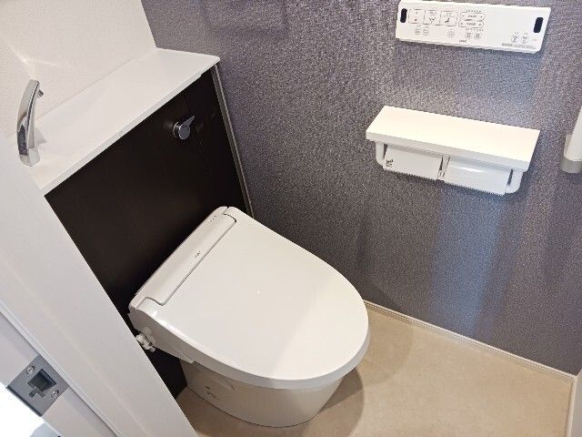トイレ　建物設備