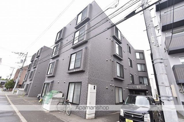 地下鉄南北線 平岸駅 徒歩4分 築20年