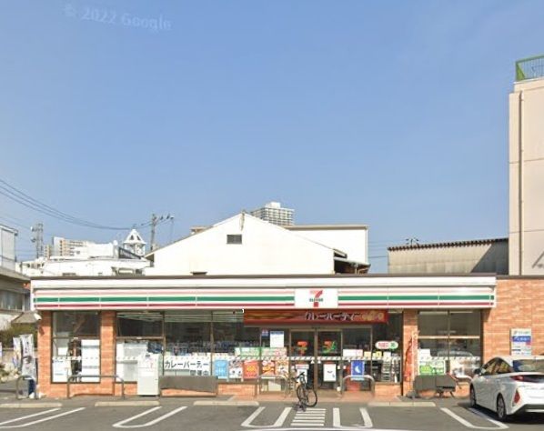 コンビニ　セブンイレブン広島羽衣町店（コンビニ）まで70m