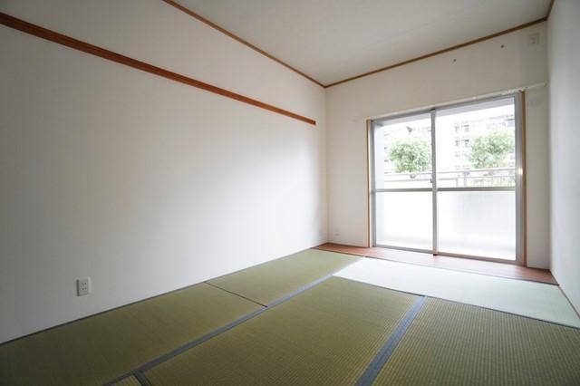 西鉄貝塚線 貝塚駅 徒歩7分 9階建 築31年の外観写真