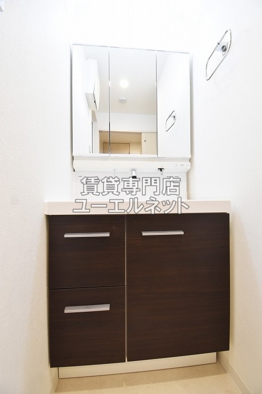 洗面設備　独立洗面台