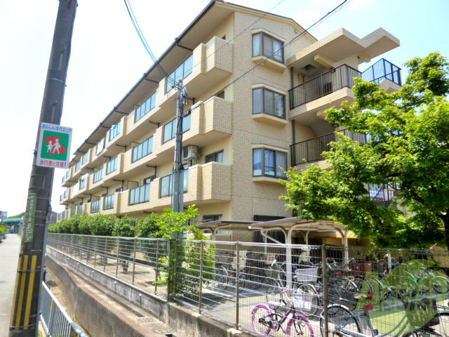 建物外観　豊中市曽根南町「クレール豊中曽根」