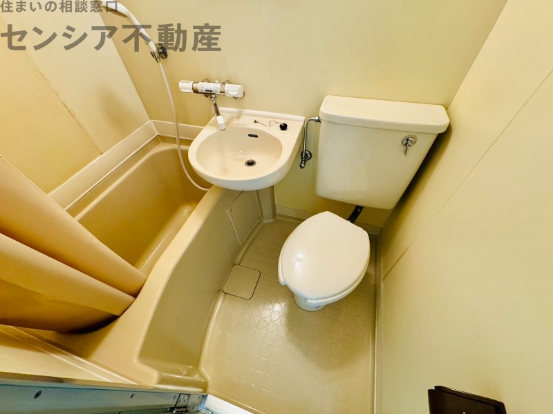 バス・シャワールーム