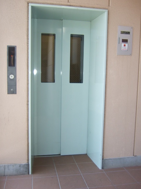 その他設備　エレベーター