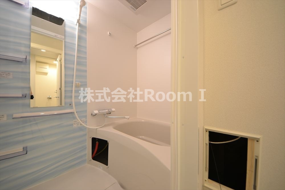 バス・シャワールーム　ゆったり過ごせるお風呂です