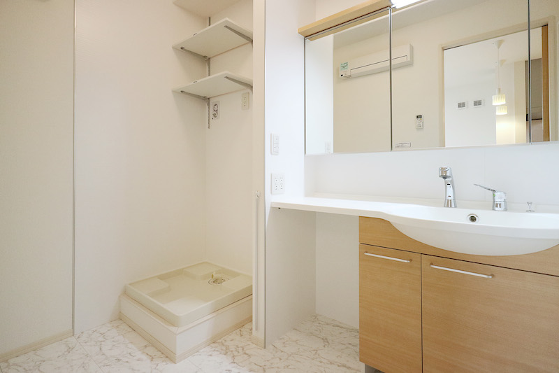洗面設備　※別のお部屋の写真です