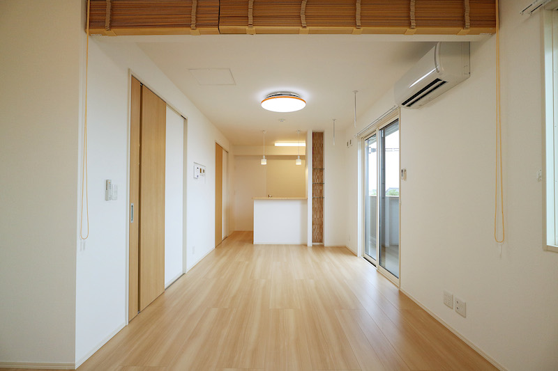 居室・リビング　※別のお部屋の写真です