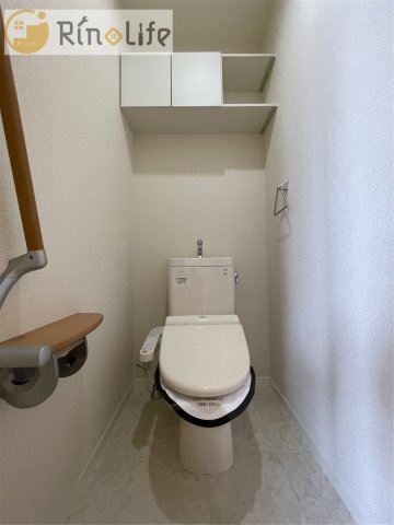 【堺市中区伏尾のアパートのトイレ】