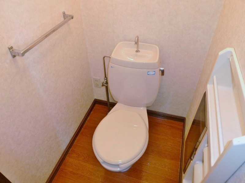 トイレ　図面と現状に相違がある場合には現状を優先