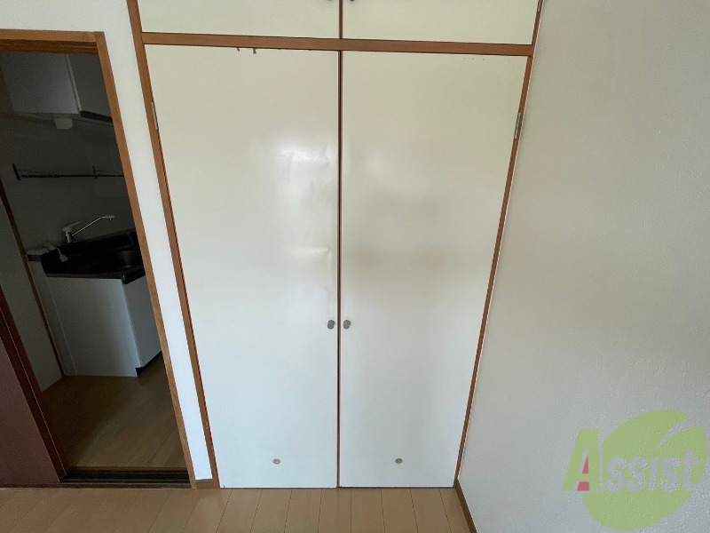 収納　こちらは収納になります。大き目の収納ですね。