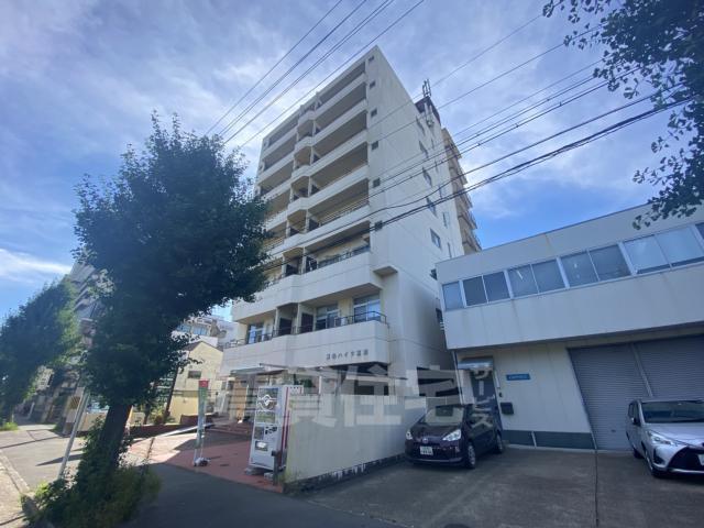 【東和ハイツ東館の建物外観】