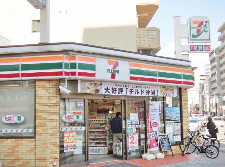 【LIFEMENT_K小網町のコンビニ】