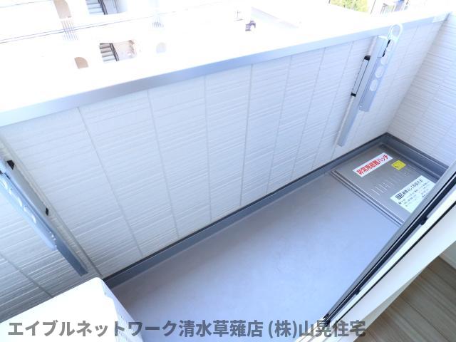 【静岡市清水区谷田のマンションのバルコニー】