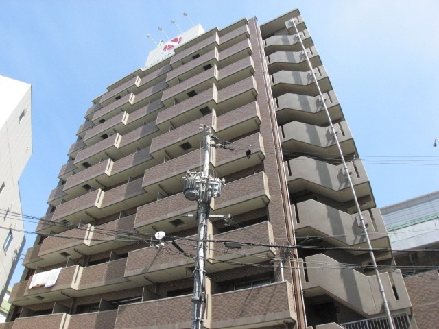 ライジングコート姫島駅前の建物外観