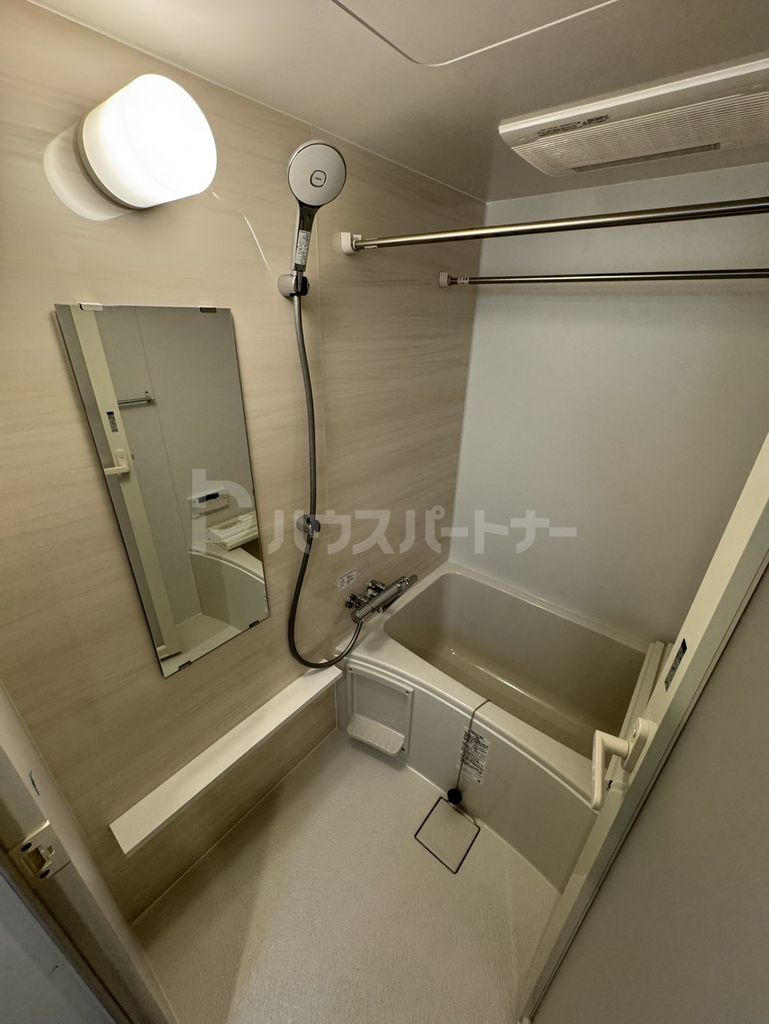 バス・シャワールーム　バス