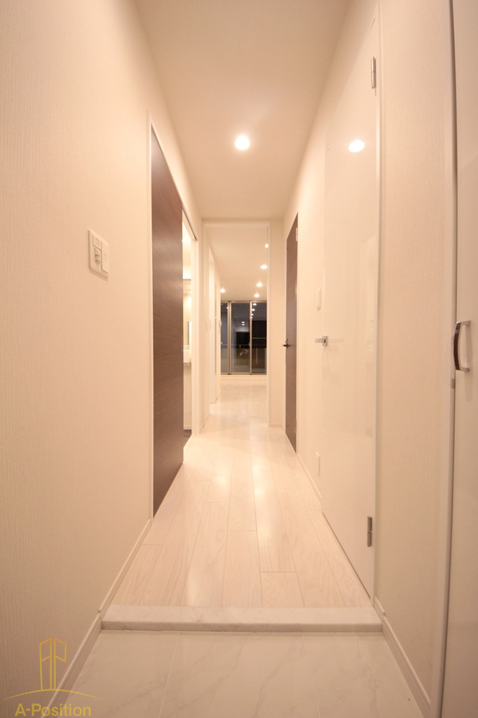 玄関　ガリレイ新町（北棟）