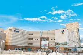 ショッピングセンター　アミュプラザ長崎（ショッピングセンター）まで872m