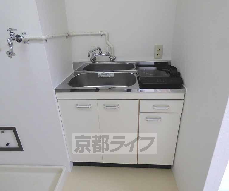 キッチン　キッチンです。