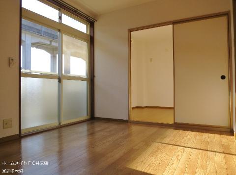 居室・リビング　洋室（6帖）