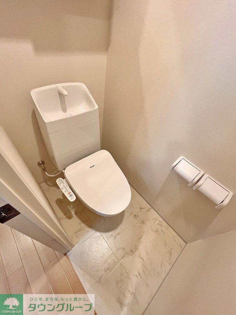 トイレ　トイレ