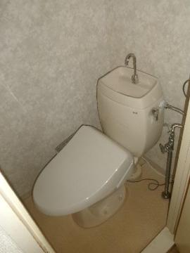 トイレ　シャワー付トイレ