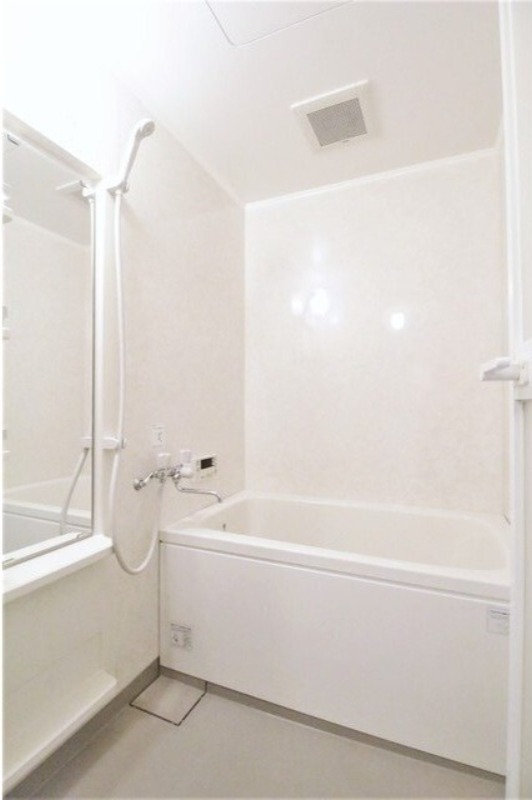 バス・シャワールーム　図面と現状に相違がある場合には現状を優先