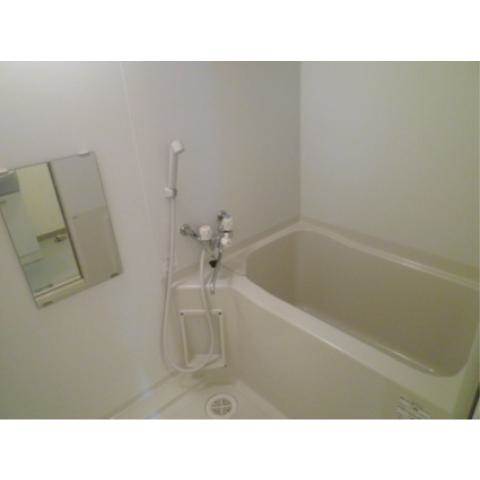 バス・シャワールーム　浴室