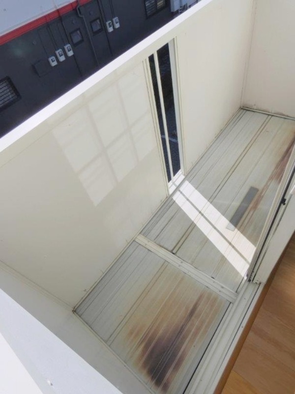 バルコニー　図面と現状に相違がある場合には現状を優先