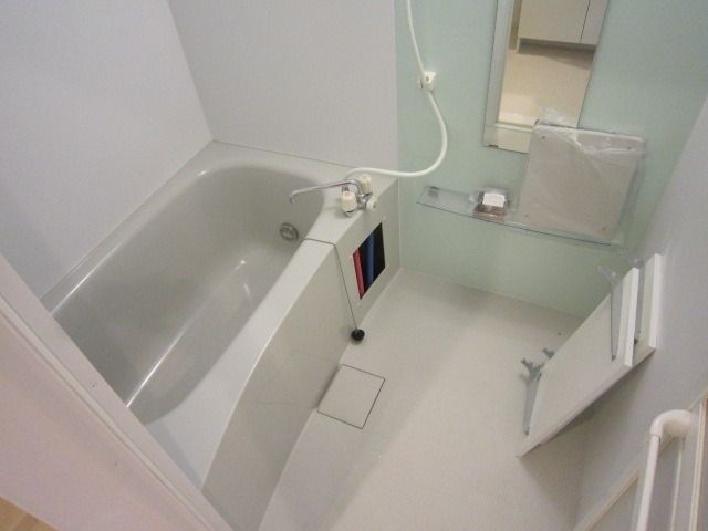 バス・シャワールーム　☆追い焚きバス☆