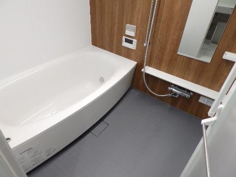 バス・シャワールーム　バス