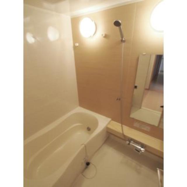 バス・シャワールーム　※写真は同タイプ住戸です。