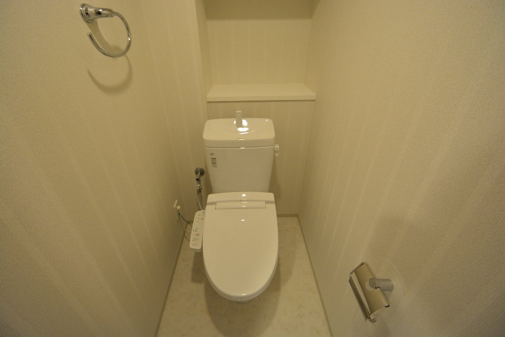 トイレ　シャワー付トイレ