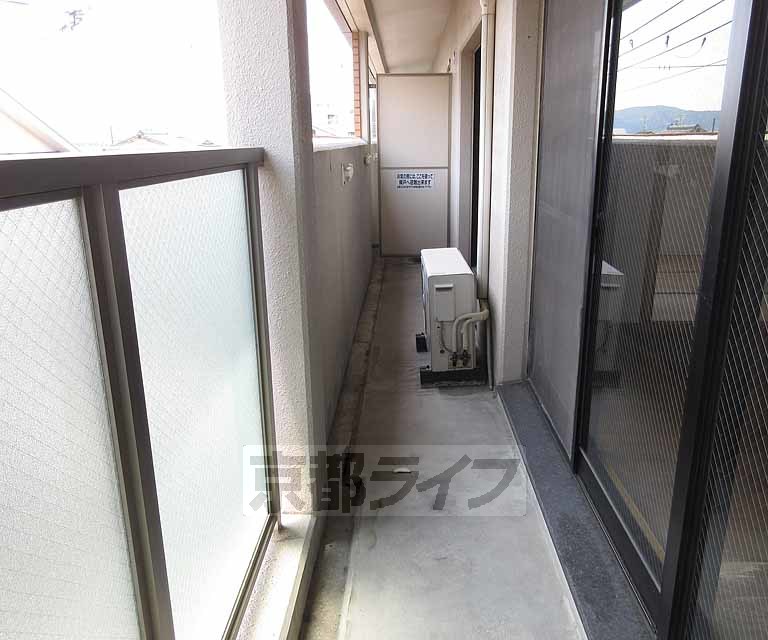 バルコニー　広々としたバルコニです！