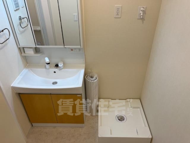 洗面設備　洗濯機置場