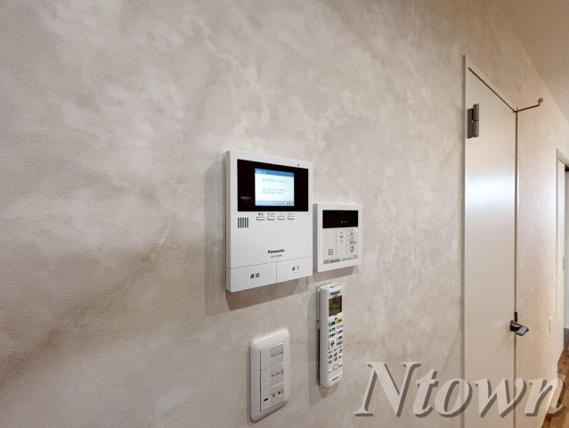 セキュリティ　モニター付きインターホンです