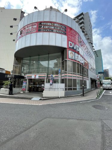 コンビニ　セブンイレブン 千葉富士見1丁目店（コンビニ）まで58m