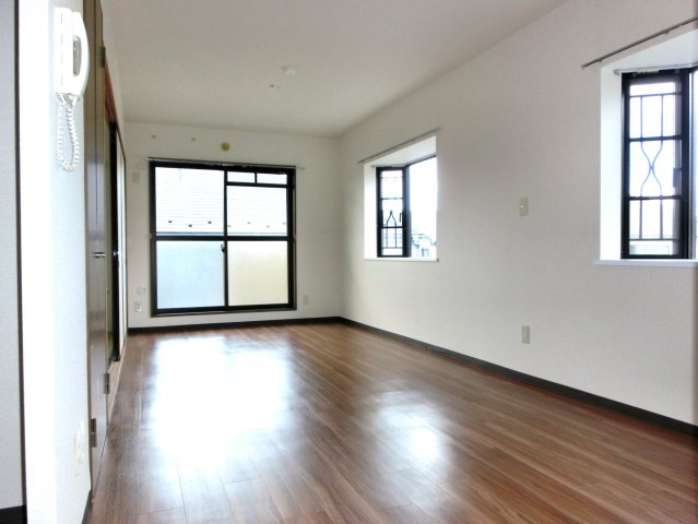 居室・リビング　※現況優先