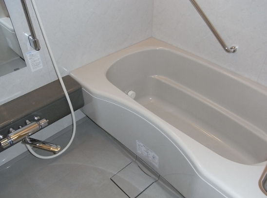 バス・シャワールーム　☆ゆっくりくつろげるお風呂☆